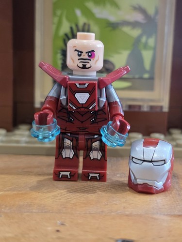494 lego minifigures - 494.,