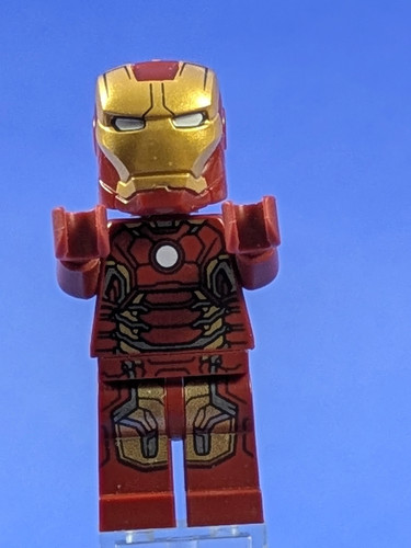 Lego super heroes iron - super,